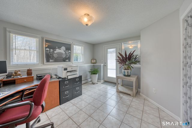 11 Hally Lane, Colchester, CT 06415