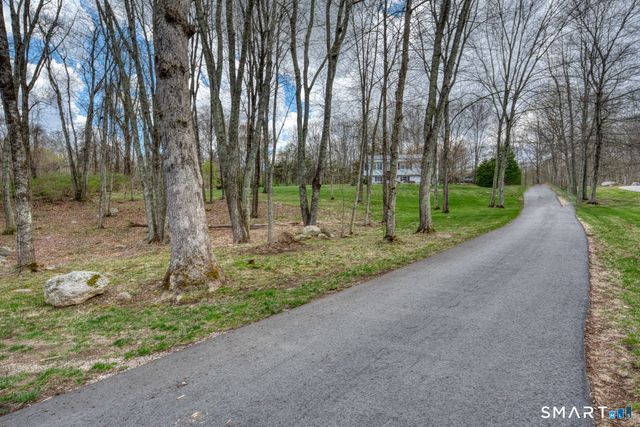 11 Hally Lane, Colchester, CT 06415