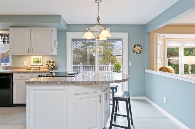 1 Shadow Vale Drive, Penfield, NY 14526