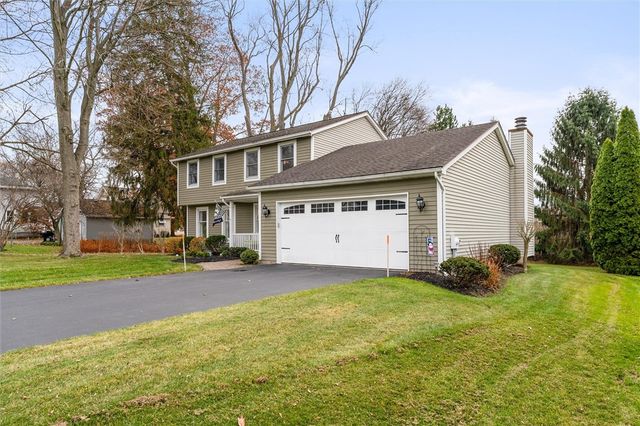 1 Shadow Vale Drive, Penfield, NY 14526