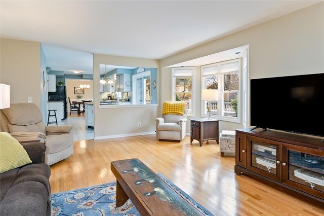 1 Shadow Vale Drive, Penfield, NY 14526