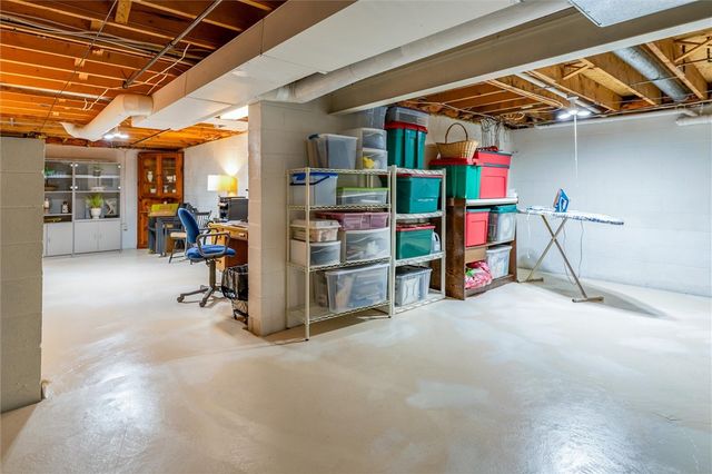 1 Shadow Vale Drive, Penfield, NY 14526