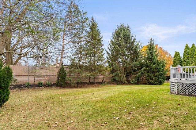 1 Shadow Vale Drive, Penfield, NY 14526