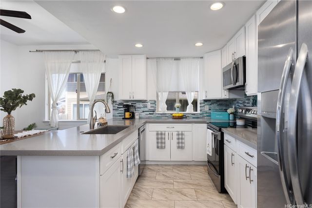 92-1145 Panana Street 1602, Kapolei, HI 96707