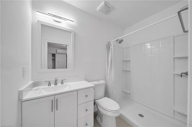 3009 30th ST W, Lehigh Acres, FL 33971