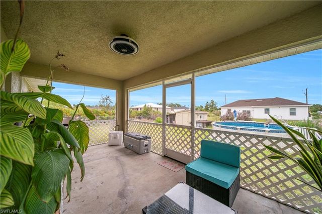 3009 30th ST W, Lehigh Acres, FL 33971