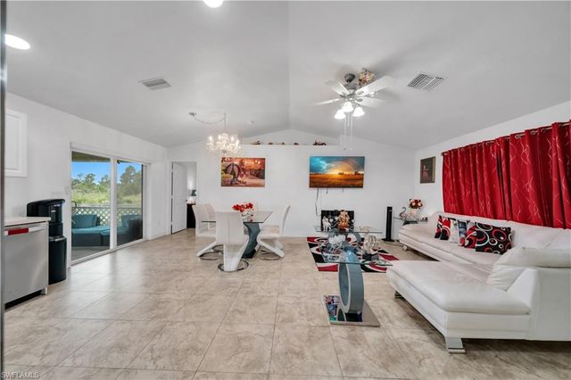 3009 30th ST W, Lehigh Acres, FL 33971