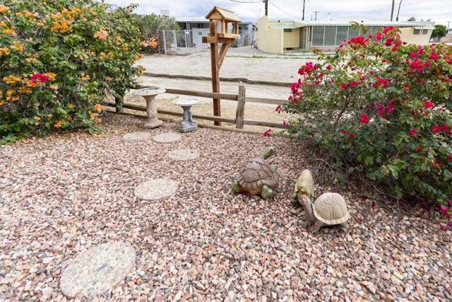 73340 Pine Valley, Thousand Palms, CA 92276