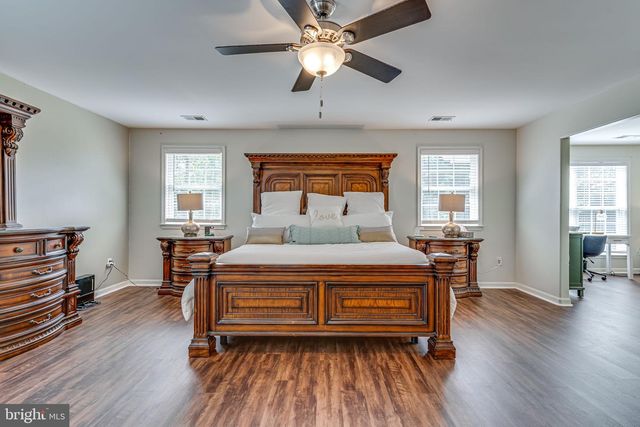 6904 N STUART RD, King George, VA 22485