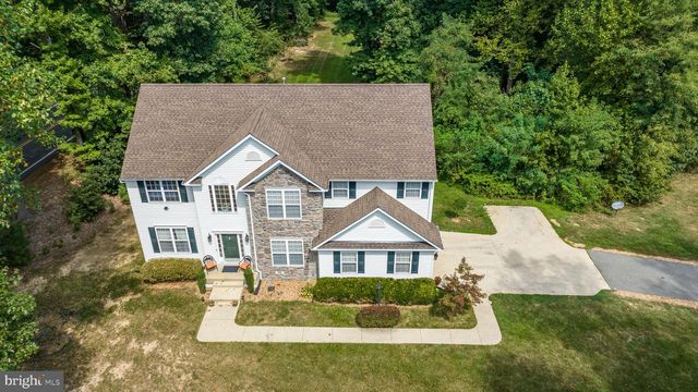 6904 N STUART RD, King George, VA 22485