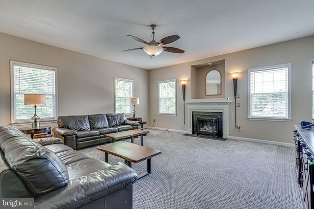 6904 N STUART RD, King George, VA 22485