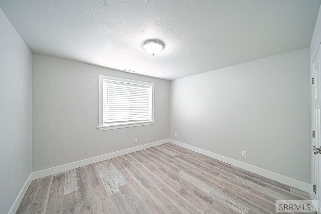 Image 31 of property listing at 2910 E Larson Drive, Idaho Falls, ID 83401
