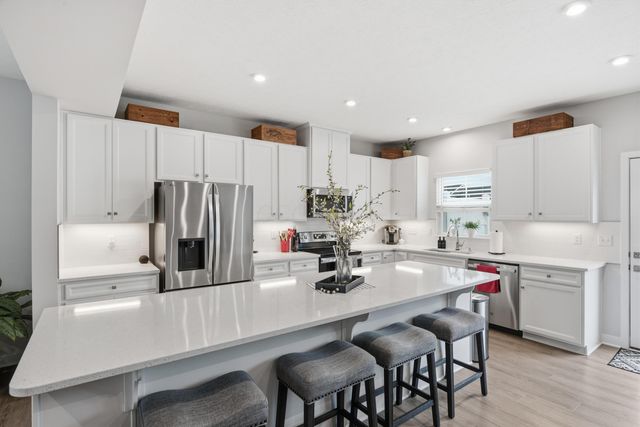 207 Via Veneto, Delaware, OH 43015