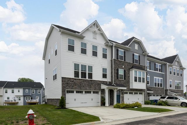 207 Via Veneto, Delaware, OH 43015