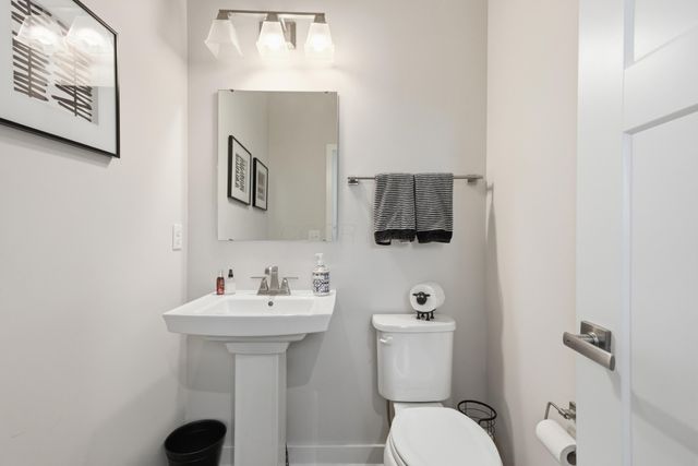 207 Via Veneto, Delaware, OH 43015