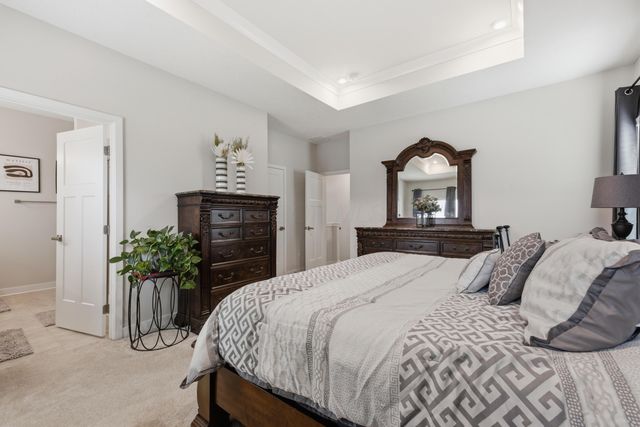 207 Via Veneto, Delaware, OH 43015