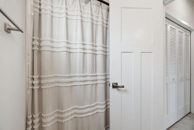 207 Via Veneto, Delaware, OH 43015