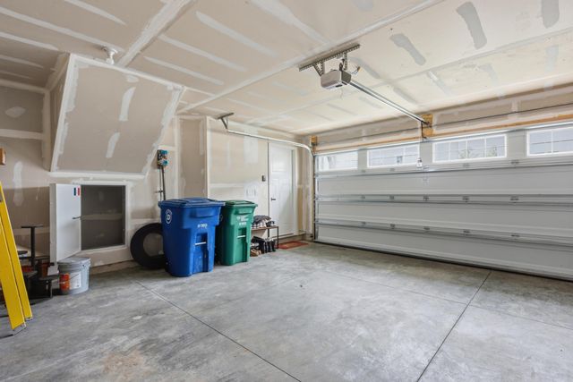 207 Via Veneto, Delaware, OH 43015