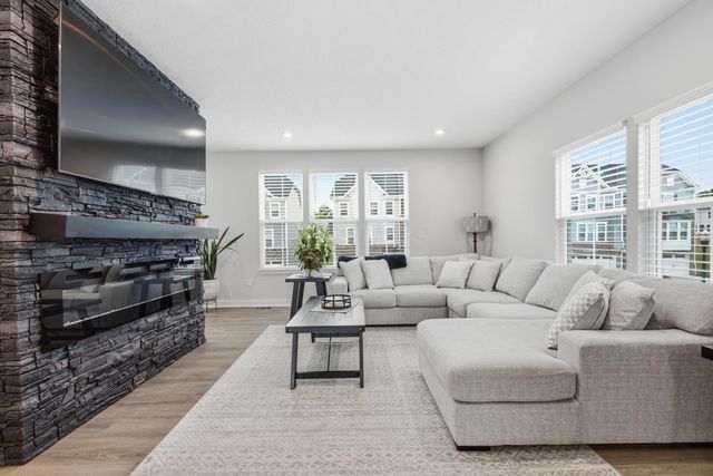 207 Via Veneto, Delaware, OH 43015