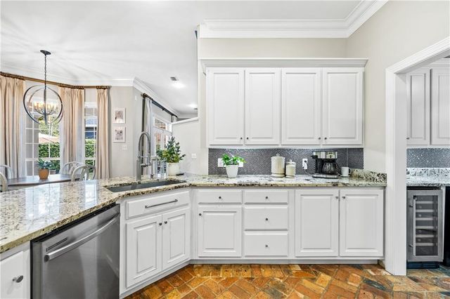 3954 Wimbledon Park, Mobile, AL 36608