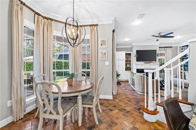 3954 Wimbledon Park, Mobile, AL 36608