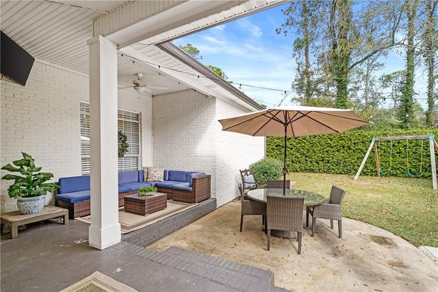 3954 Wimbledon Park, Mobile, AL 36608