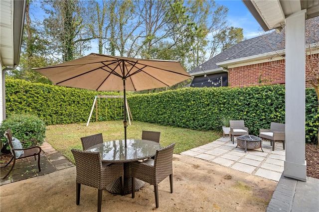 3954 Wimbledon Park, Mobile, AL 36608