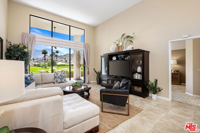 54137 Oak, La Quinta, CA 92253