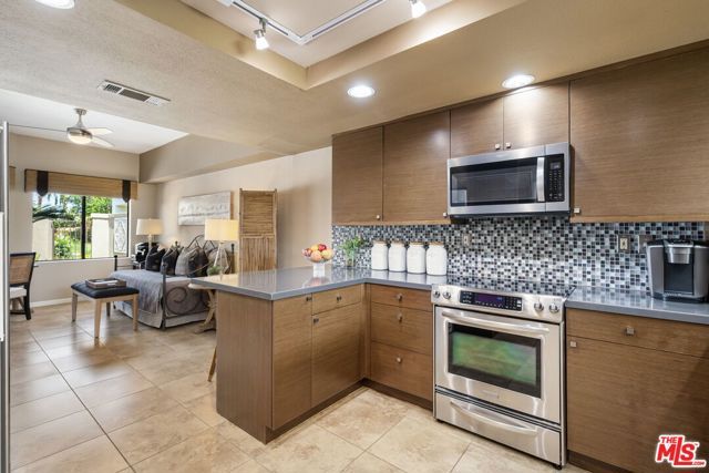 54137 Oak, La Quinta, CA 92253