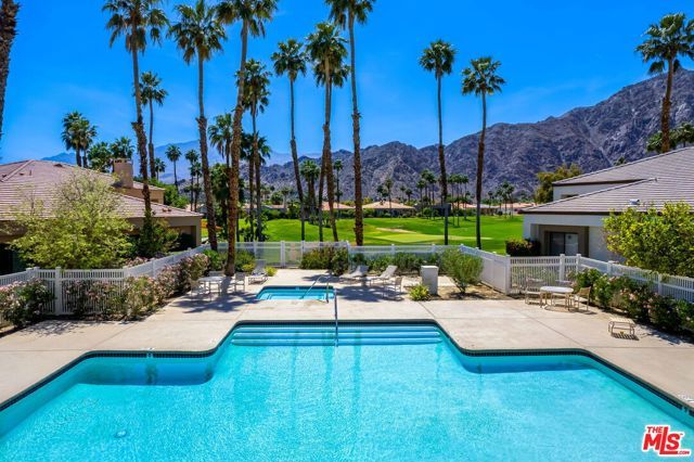 54137 Oak, La Quinta, CA 92253