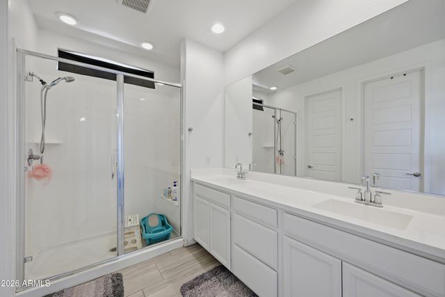 5804 N 90TH Drive, Glendale, AZ 85305