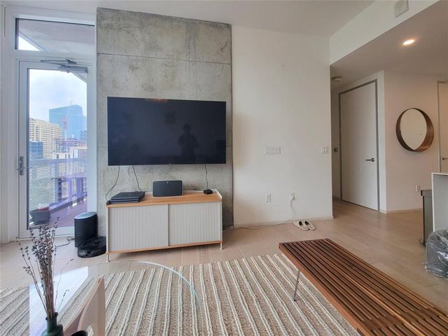 301 West Ave 1203, Austin, TX 78701