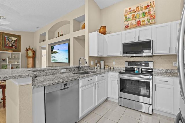 2945 WOOD POINTE DRIVE, Holiday, FL 34691