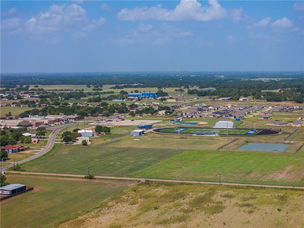 130 Court Side Drive, Snook, TX 77878 — photo 5
