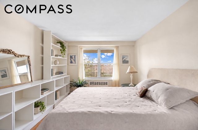 3551 85th St Apt 7L, New York City, NY 11372