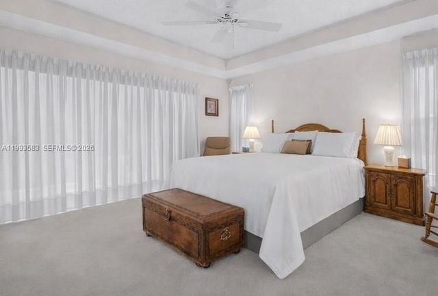 290 Landings Blvd, Weston, FL 33327