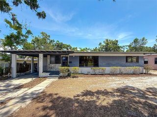 922 ALCAZAR WAY S, St Petersburg, FL 33705