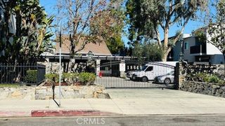 18645 Hatteras 102, Tarzana (los Angeles), CA 91356