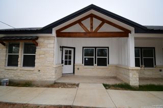 5961 Prairie Rd # 1, Von Ormy, TX 78073