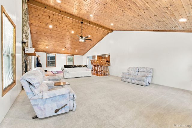 13904 Bernice Avenue, Warren, MI 48089