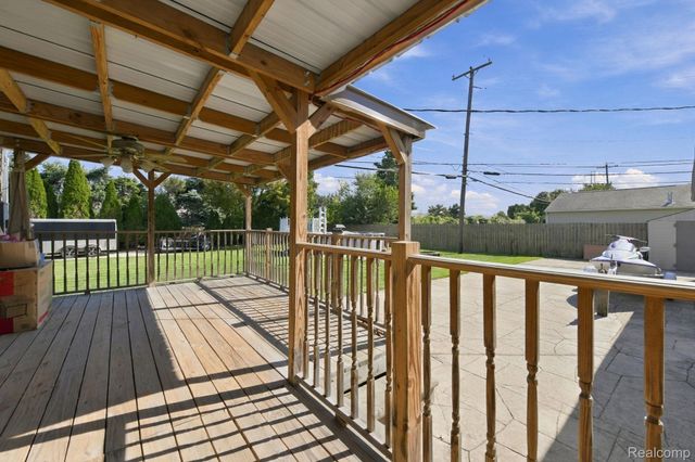 13904 Bernice Avenue, Warren, MI 48089