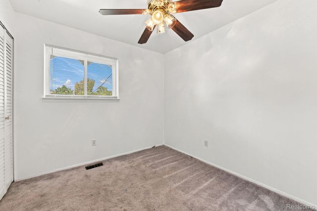 13904 Bernice Avenue, Warren, MI 48089