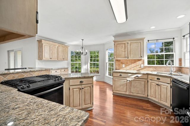 1829 Kenmore Drive, Statesville, NC 28625