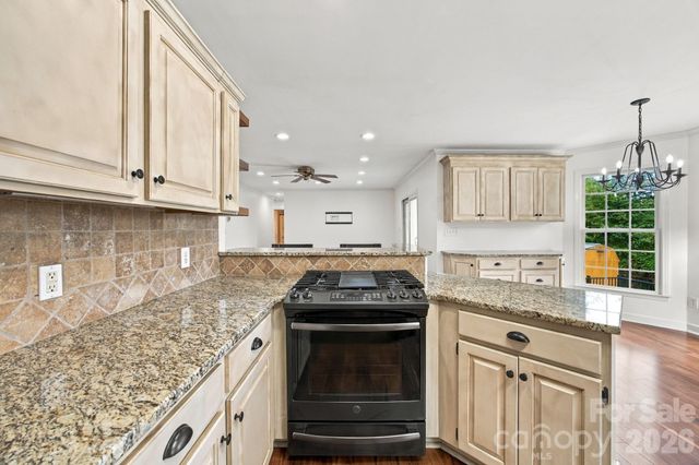 1829 Kenmore Drive, Statesville, NC 28625