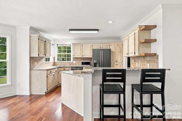 1829 Kenmore Drive, Statesville, NC 28625