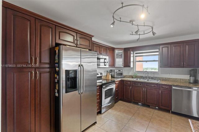 1351 NE Miami Gardens Dr 1226E, Miami, FL 33179