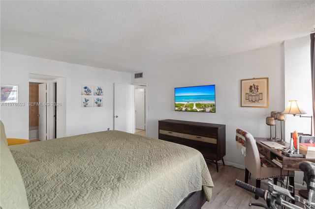 1351 NE Miami Gardens Dr 1226E, Miami, FL 33179