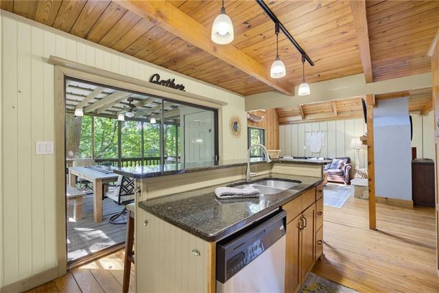 826 Woodland Trace, Jasper, GA 30143