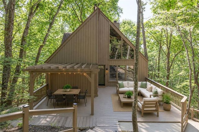 826 Woodland Trace, Jasper, GA 30143