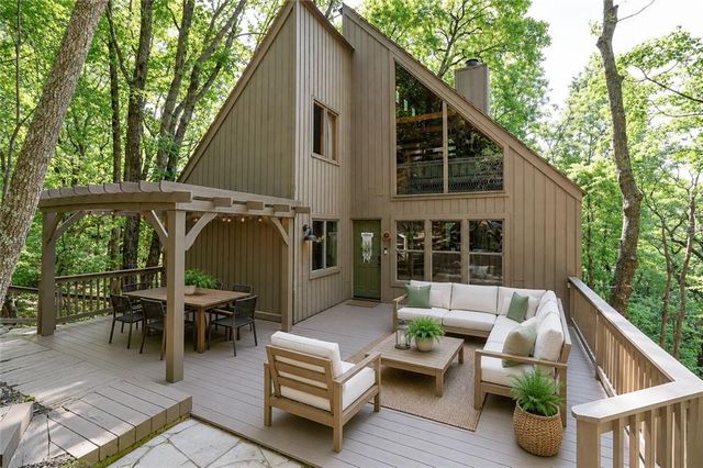 826 Woodland Trace, Jasper, GA 30143